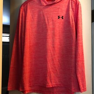Under Armour Heatgear Pullover Coral Pink SZ L